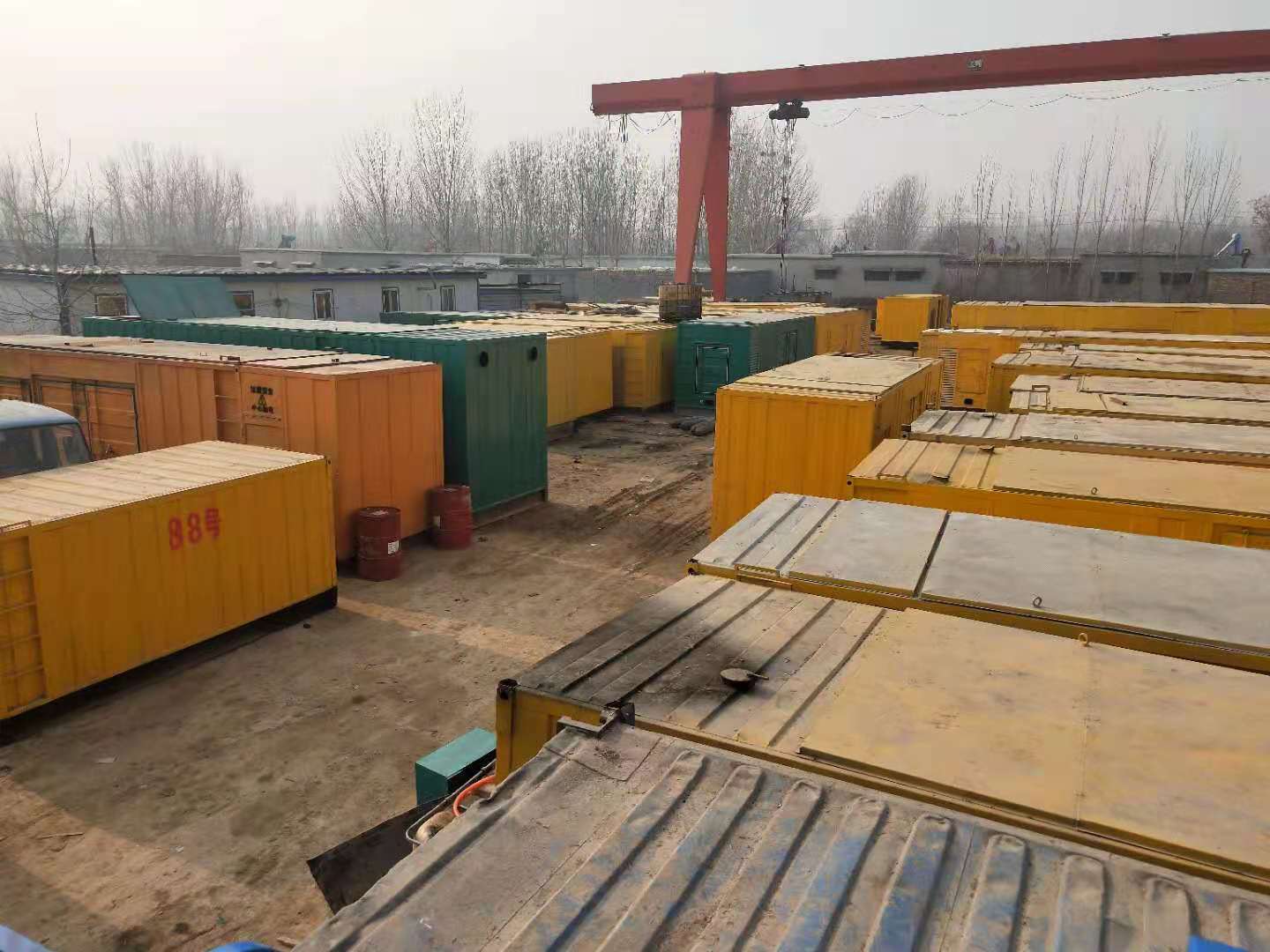 全州租赁发电机-灰尘、风沙对柴油发电机组造成哪些不良影响？