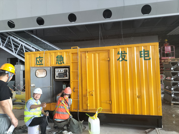 全州怎样判断空气滤清器是否需要更换？